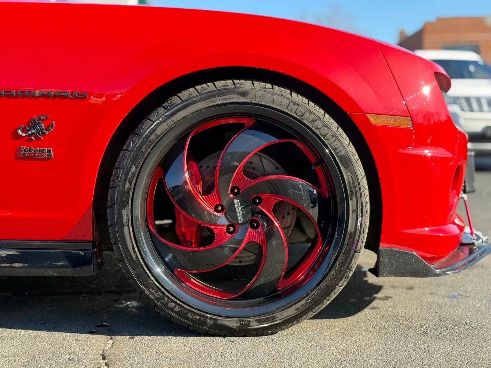 Used 2010 Chevrolet Camaro SS w/ RS Package image 4