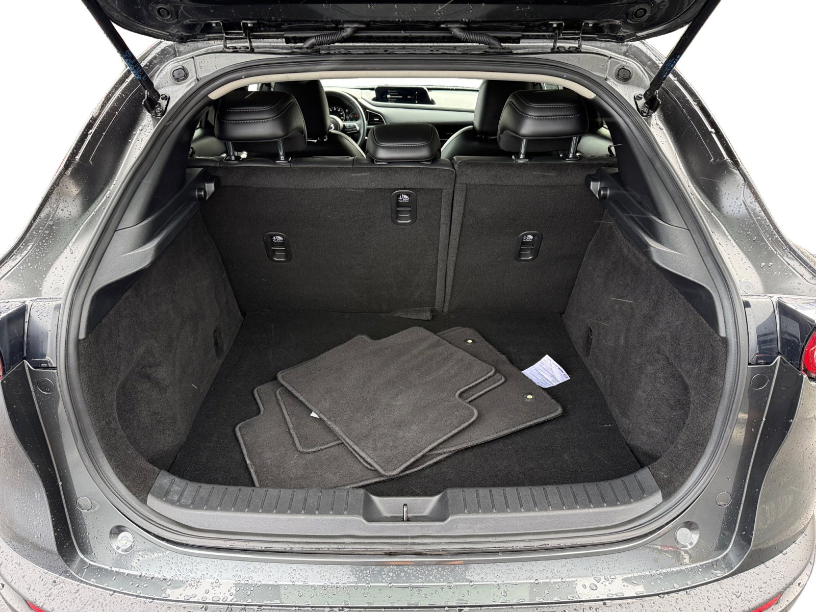 Used 2025 MAZDA CX-30 AWD 2.5 S w/ Preferred Package image 17