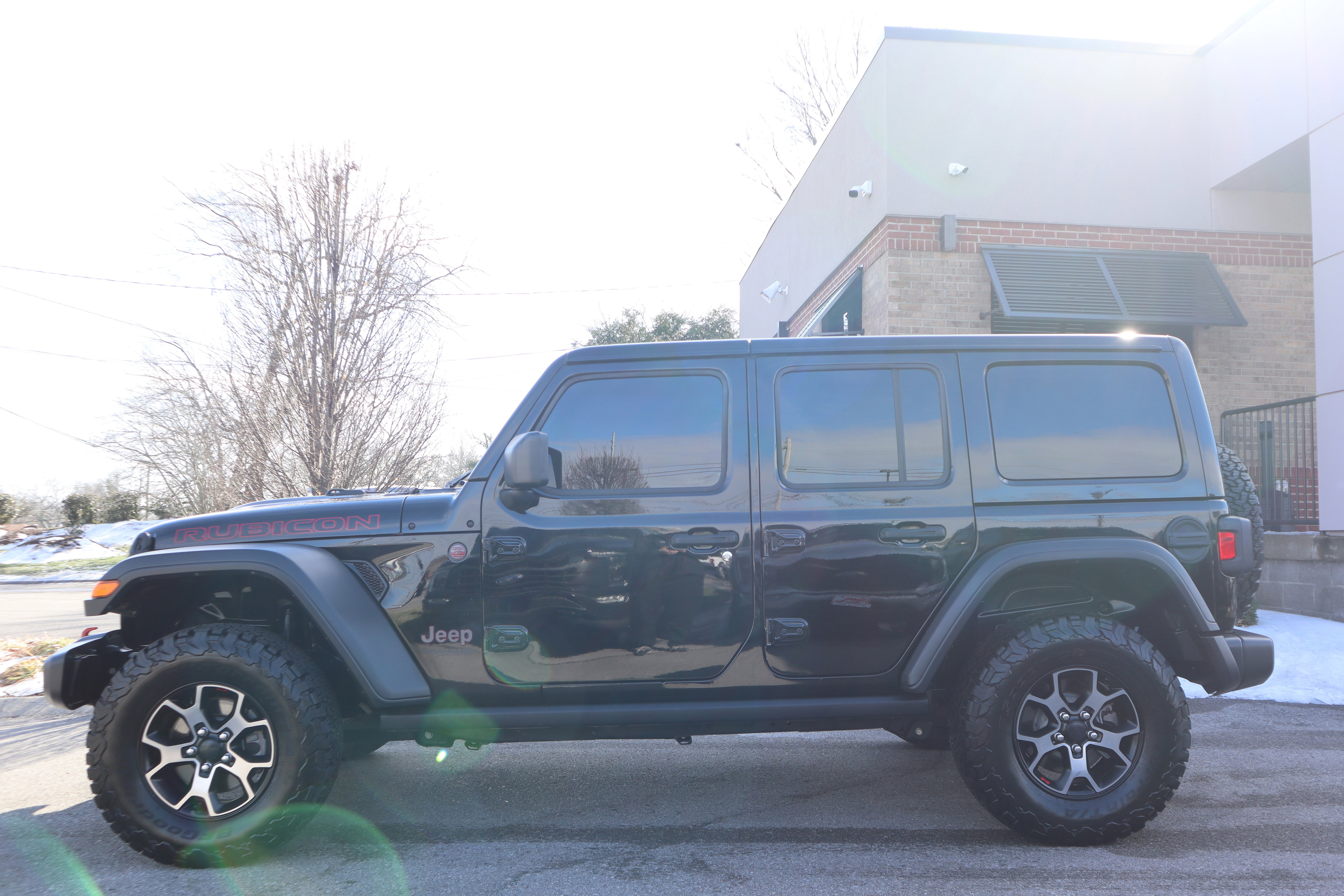 Used 2018 Jeep Wrangler Unlimited Rubicon image 10