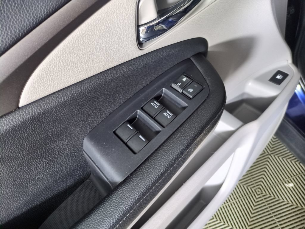Used 2019 Honda Ridgeline RTL image 11