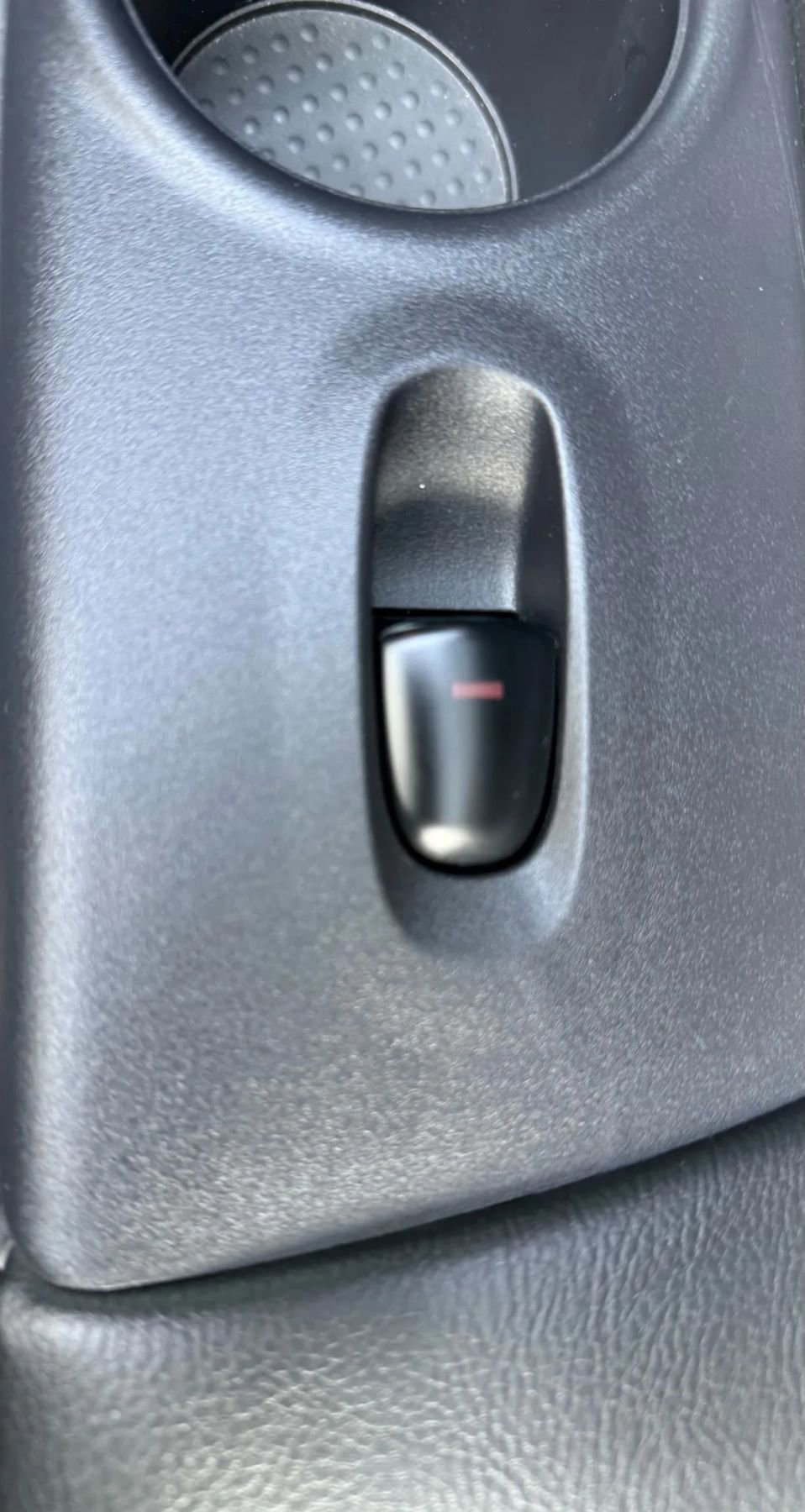 Used 2015 Nissan Pathfinder SL w/ SL Tech Package image 34