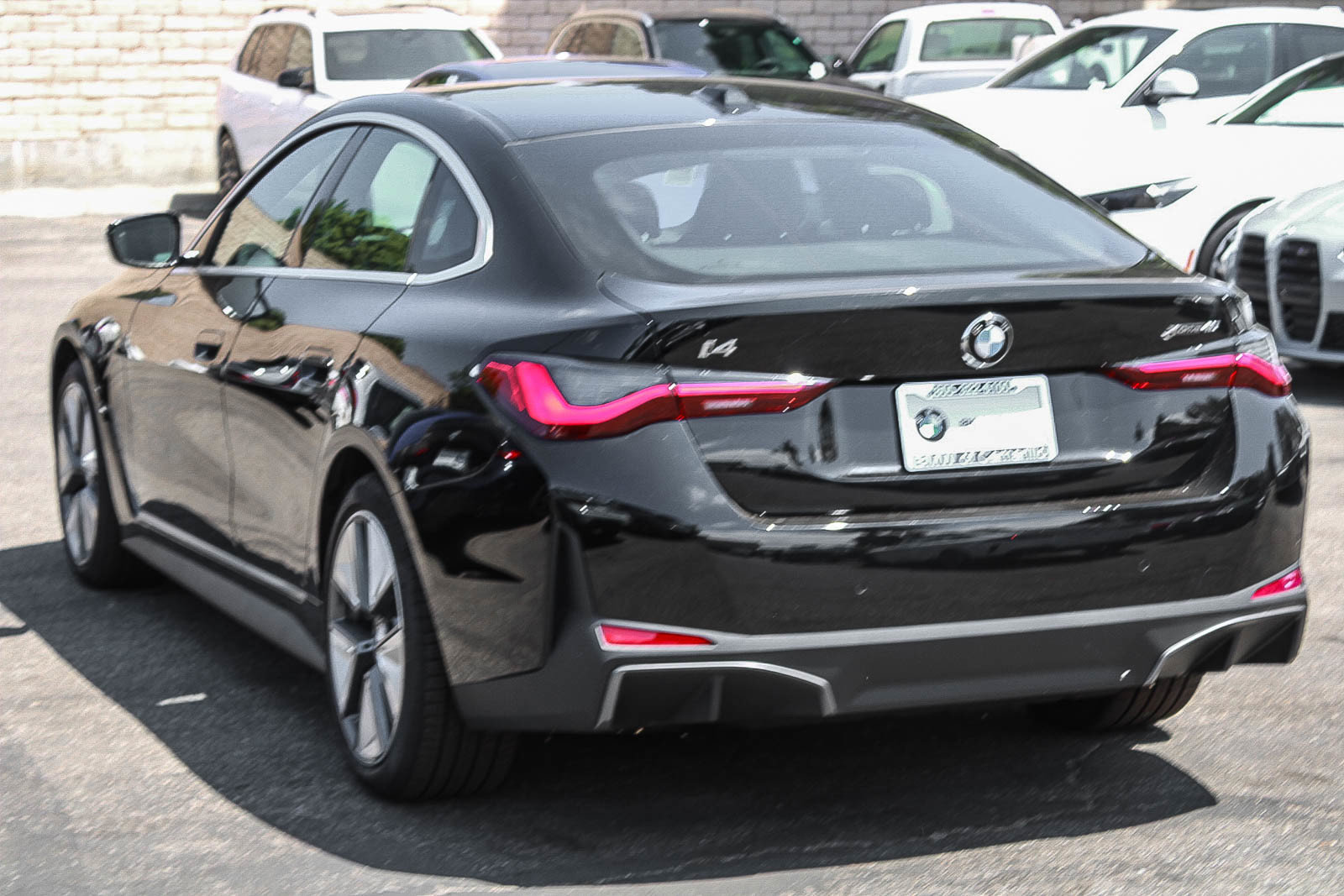 New 2026 BMW i4 xDrive40i AWD/4WD image 4