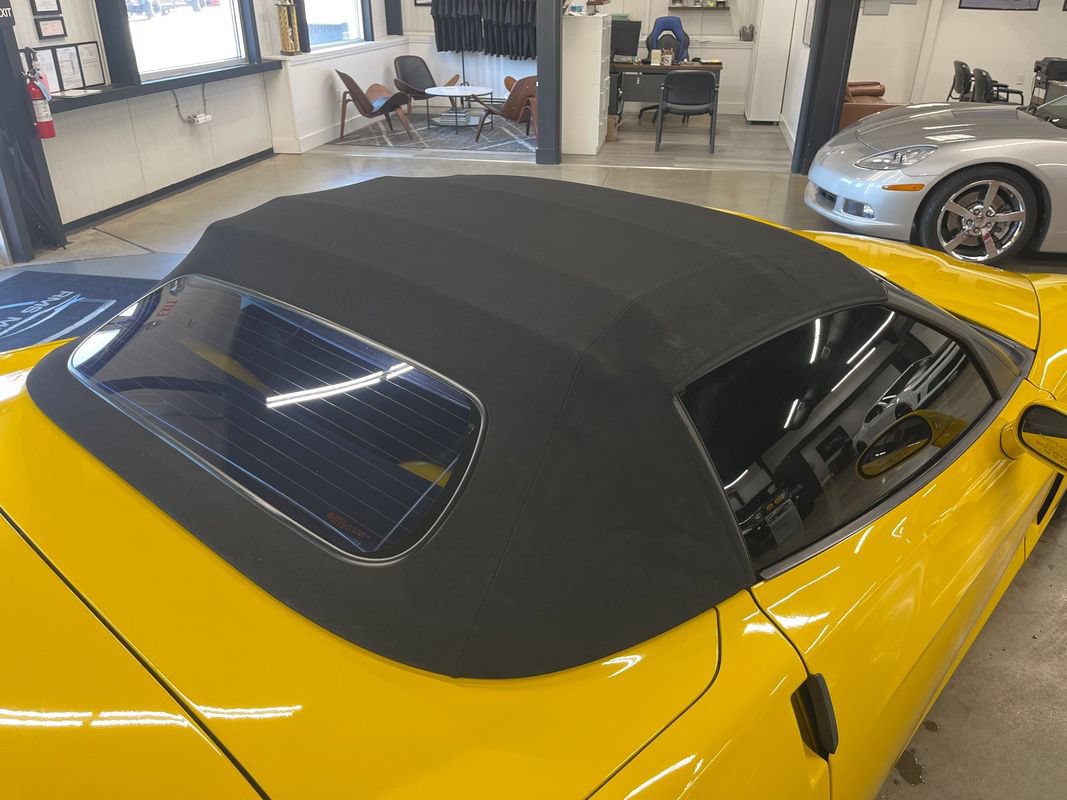Used 2007 Chevrolet Corvette Convertible w/ Preferred Equipment Group RWD image 34