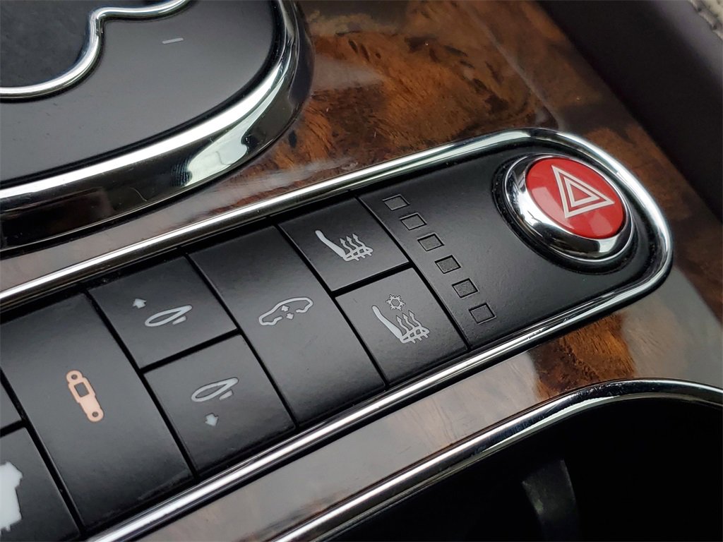 Used 2016 Bentley Continental GT image 33