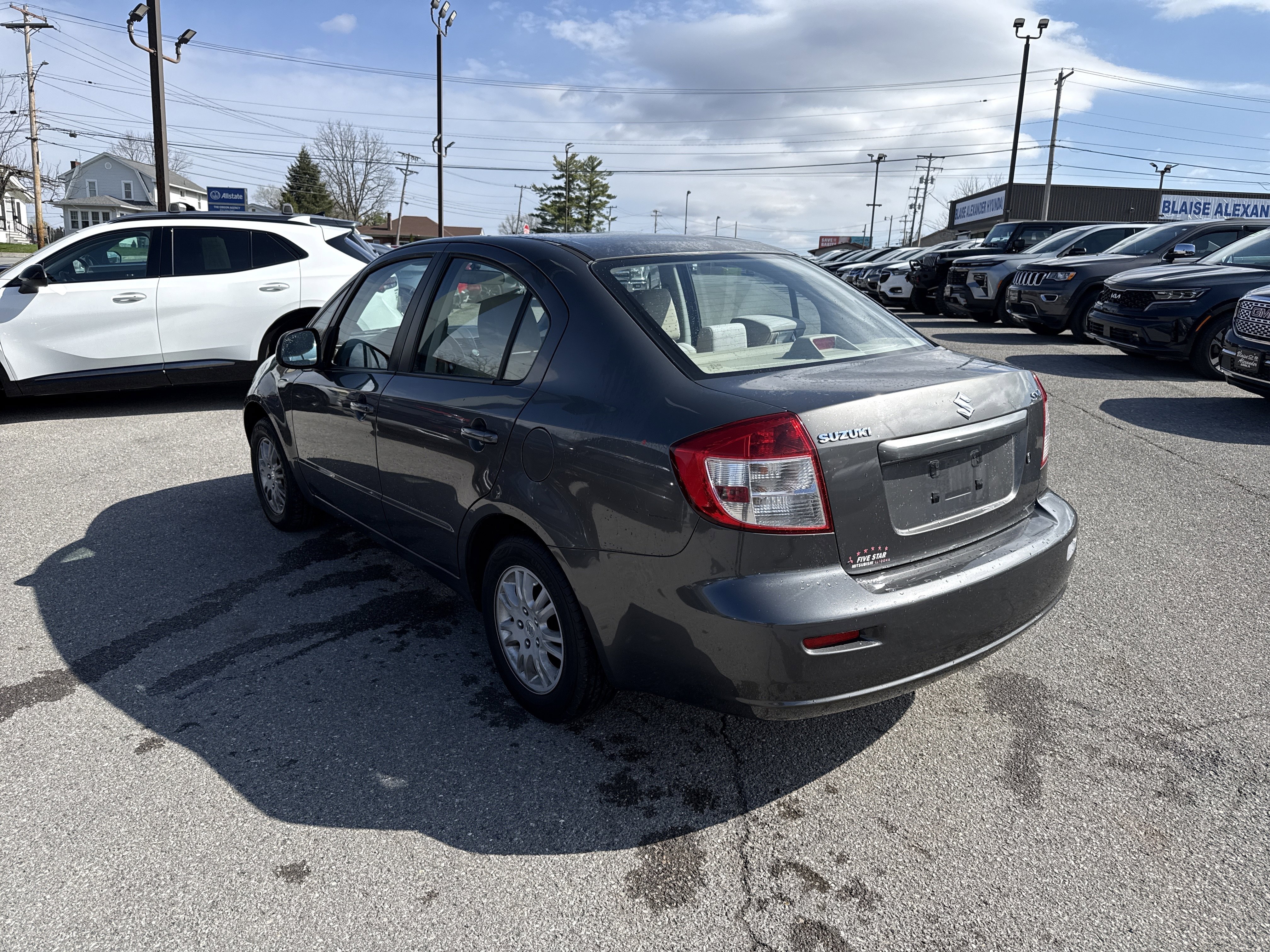 Used 2012 Suzuki SX4 LE image 5