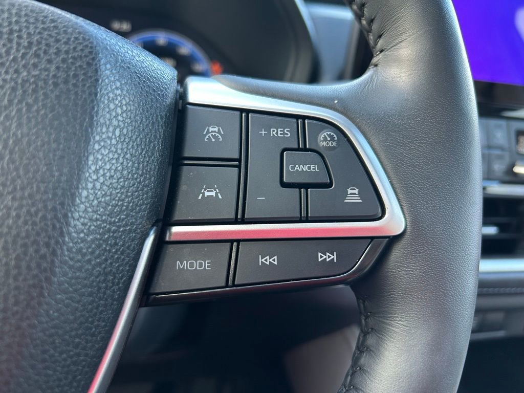 Certified 2025 Toyota Grand Highlander AWD image 21