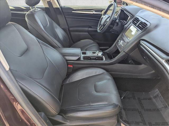 Used 2017 Ford Fusion Titanium image 22