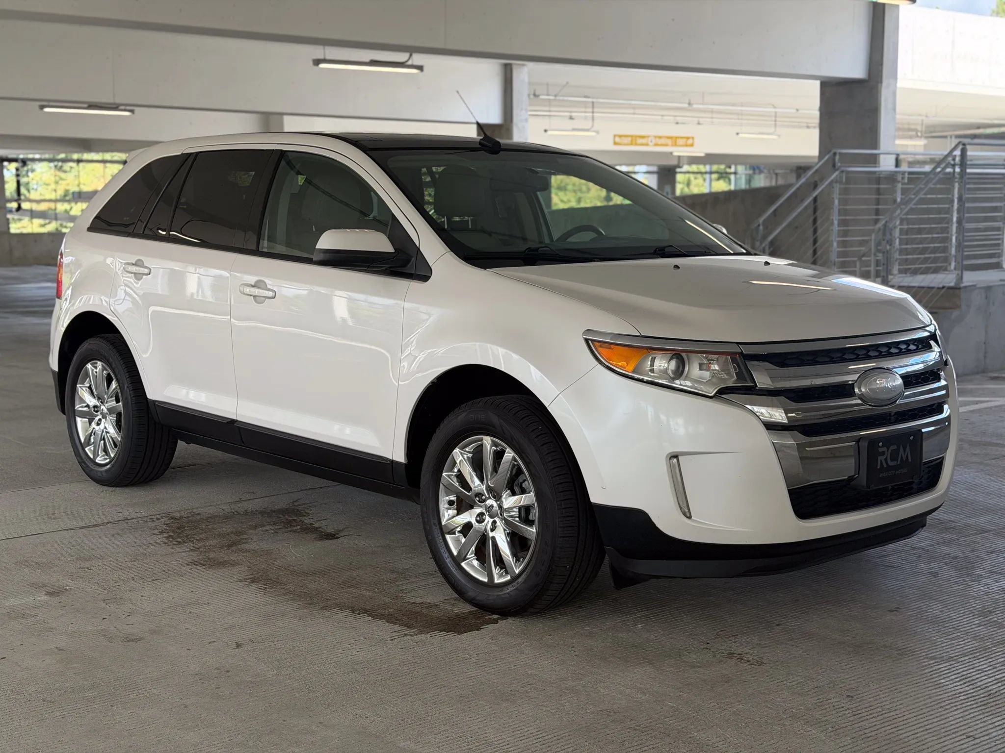 Used 2013 Ford Edge SEL FWD image 3