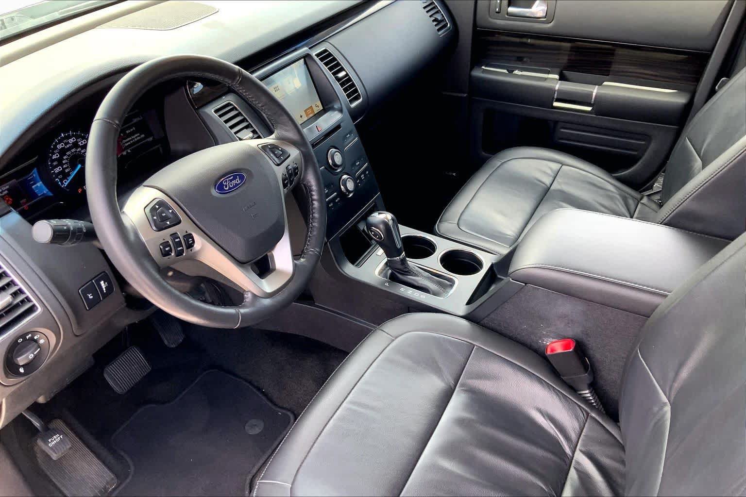 Used 2018 Ford Flex SEL w/ Equipment Group 202A FWD image 18