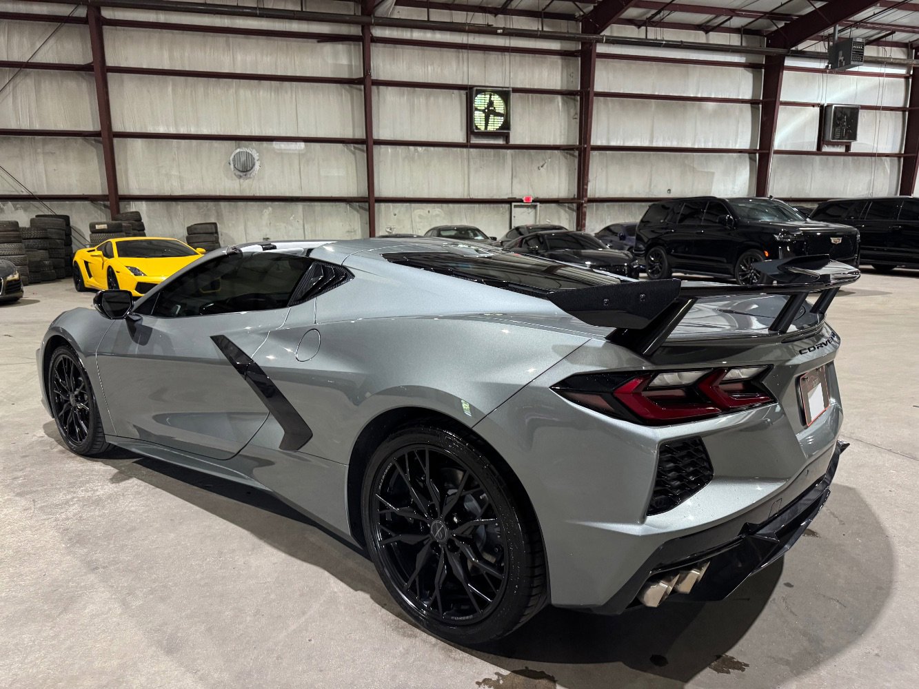 Used 2024 Chevrolet Corvette Stingray Premium Cpe w/ 3LT image 9