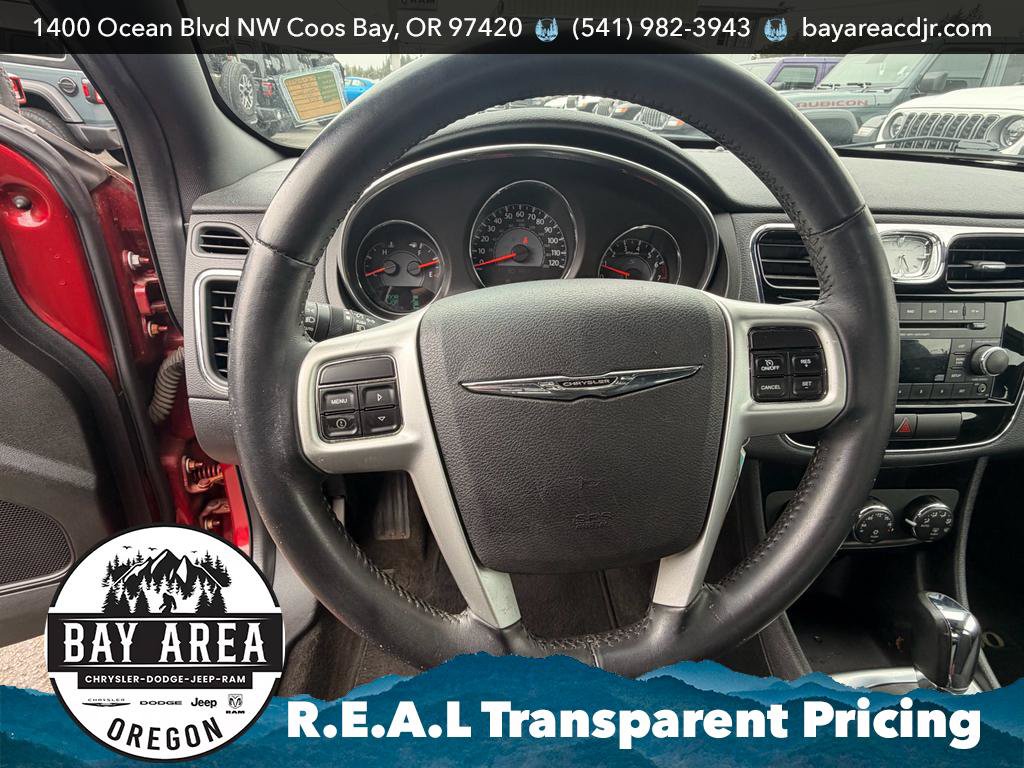 Used 2012 Chrysler 200 Touring FWD image 18