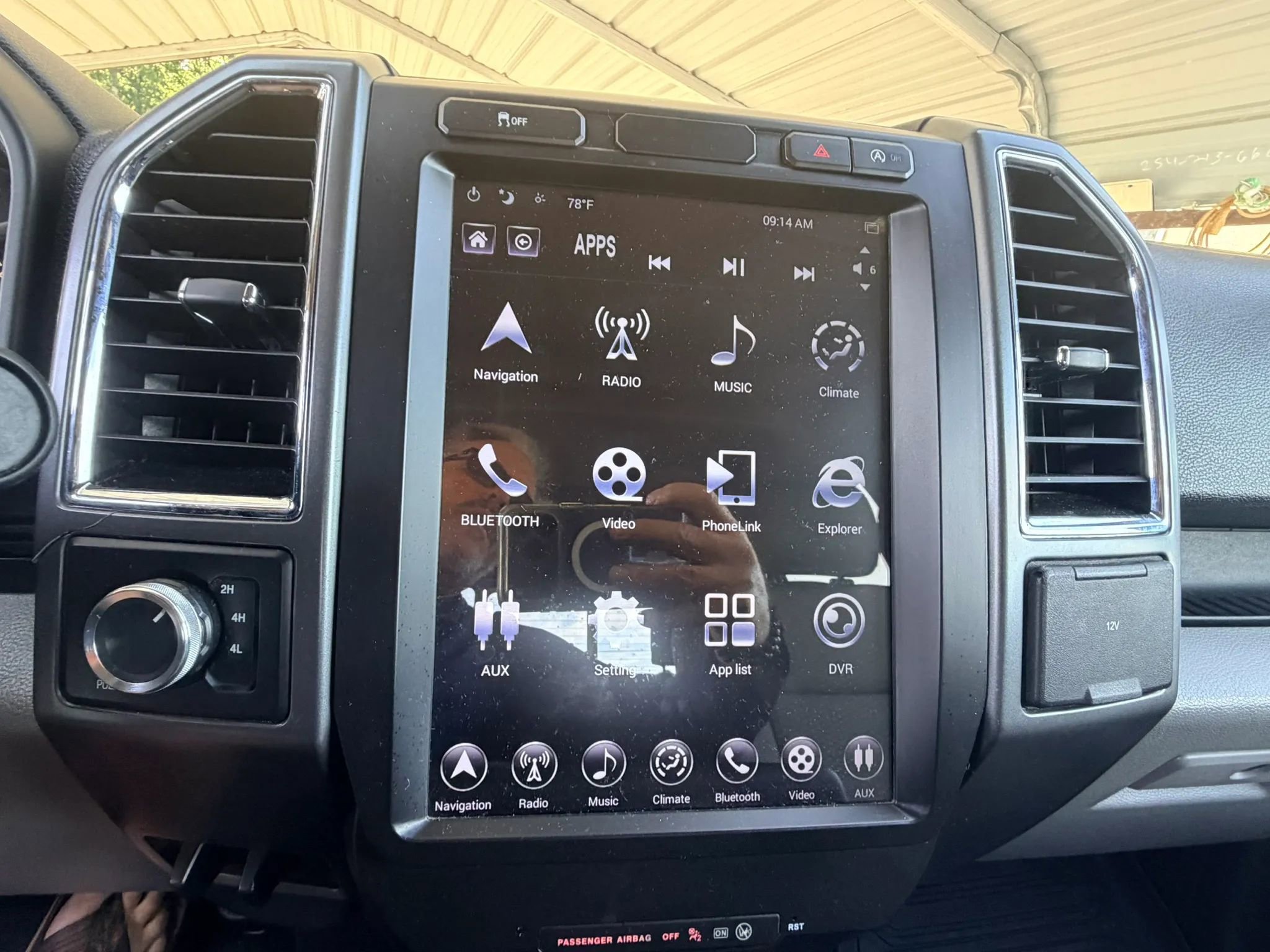 Used 2015 Ford F150 XLT w/ Equipment Group 301A Mid AWD/4WD image 14