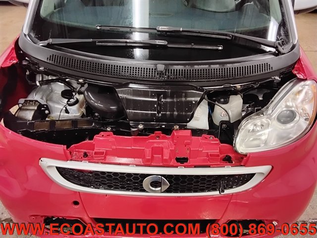 Used 2013 smart fortwo passion RWD image 9