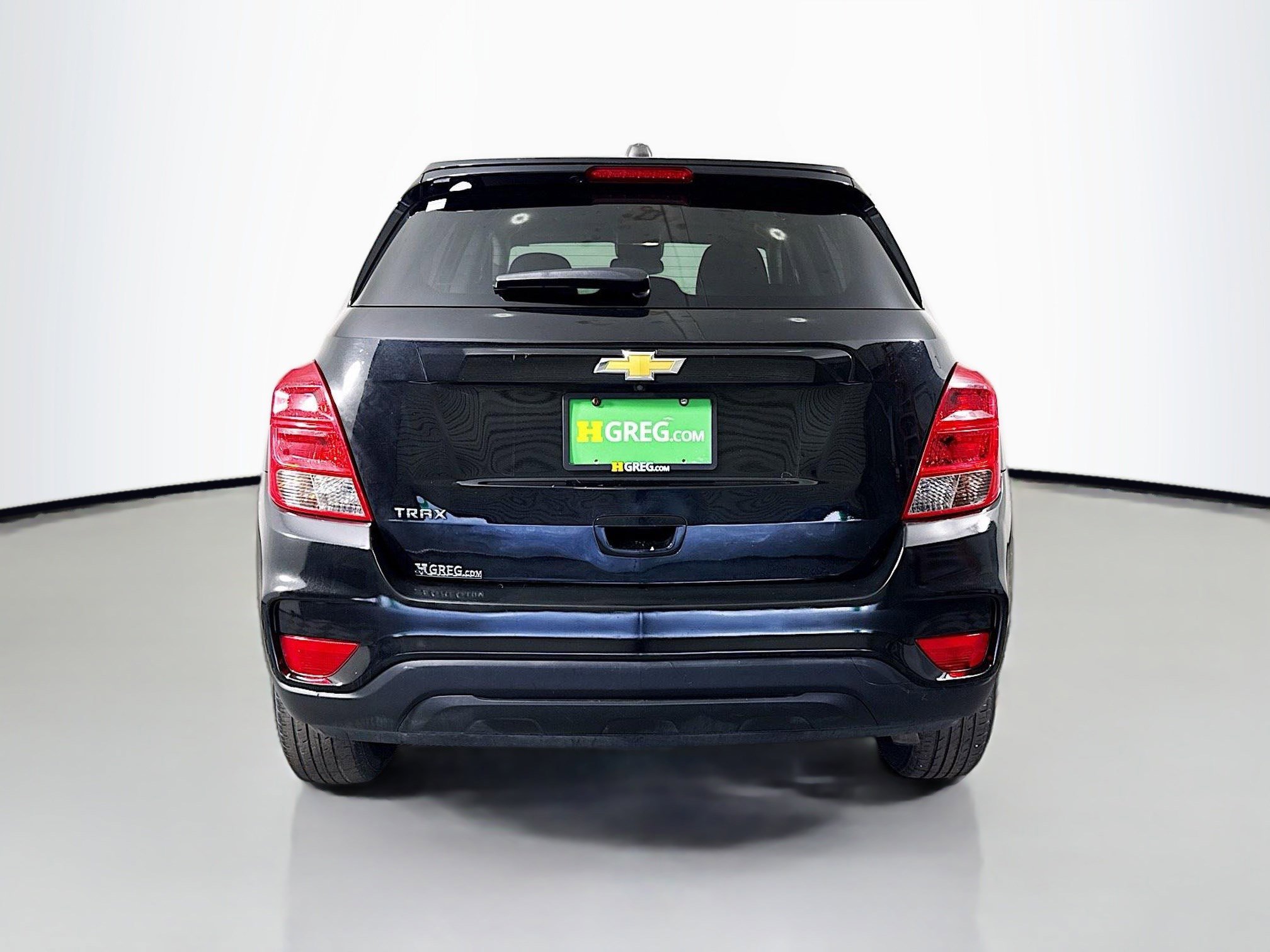 Used 2021 Chevrolet Trax LS w/ Tint and Cruise Package image 8