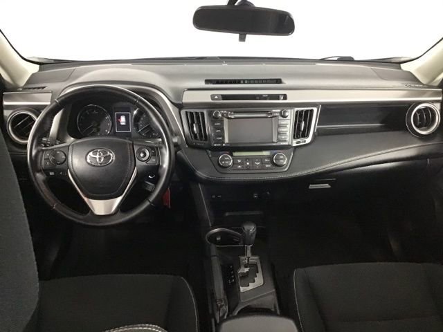 Used 2016 Toyota RAV4 XLE AWD/4WD image 12