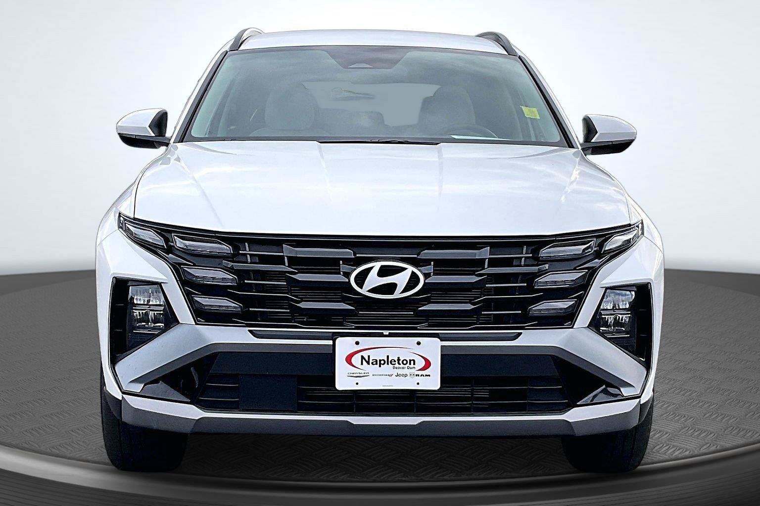 Used 2026 Hyundai Tucson SEL AWD/4WD image 3