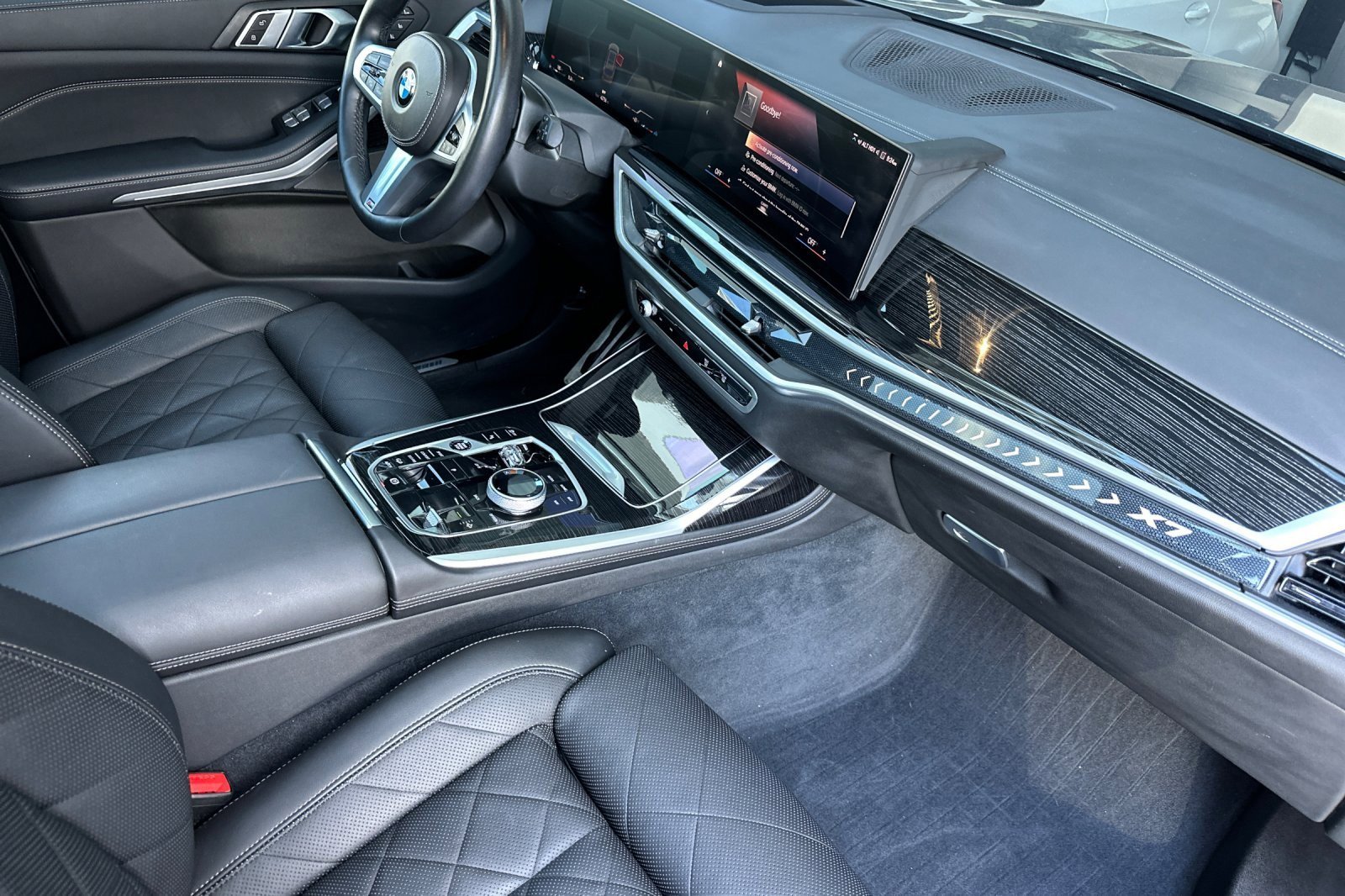Used 2023 BMW X7 xDrive40i w/ Executive Package AWD/4WD image 15