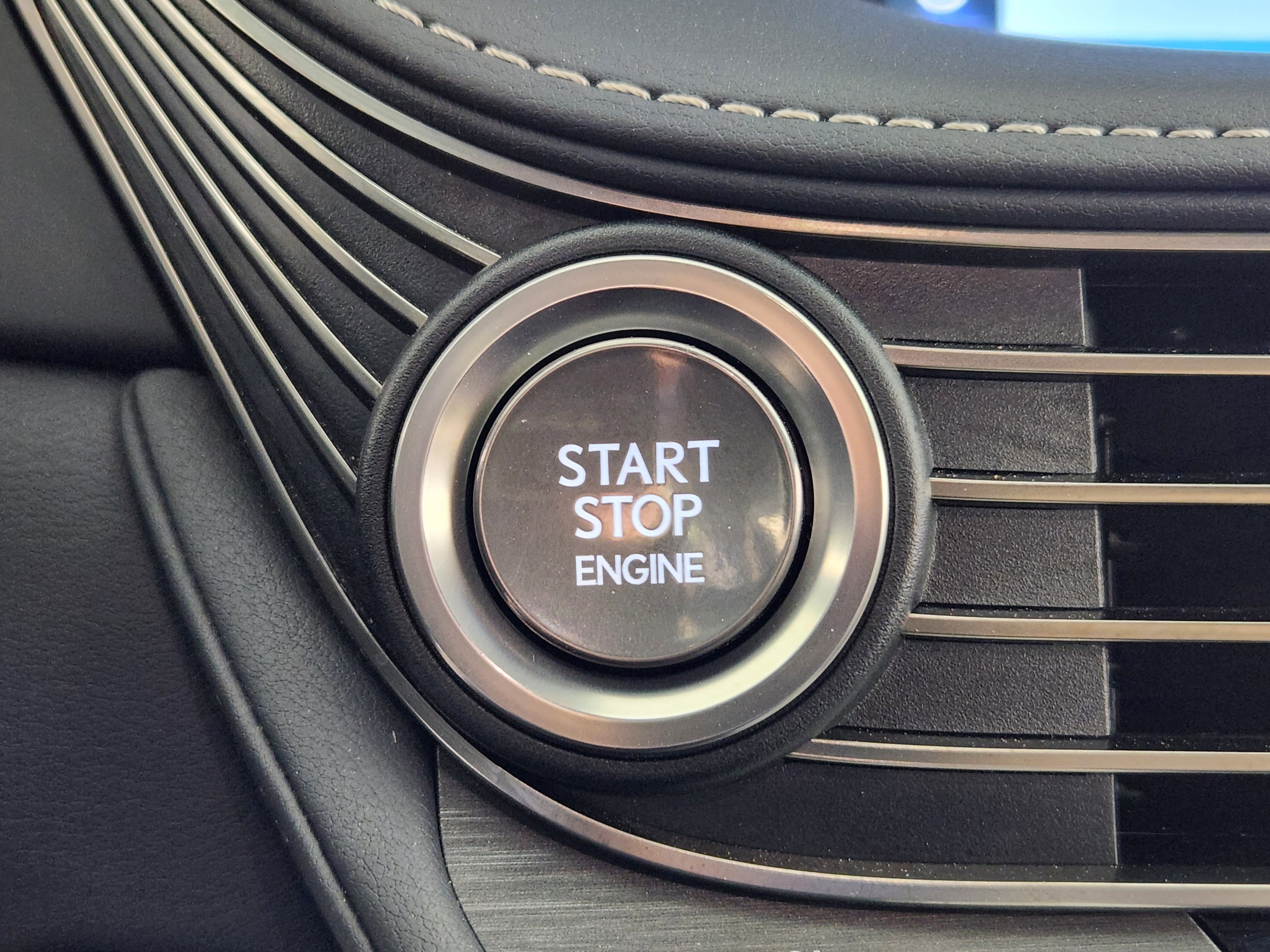 Used 2018 Lexus LS 500 LS 500 w/ Executive Package image 25