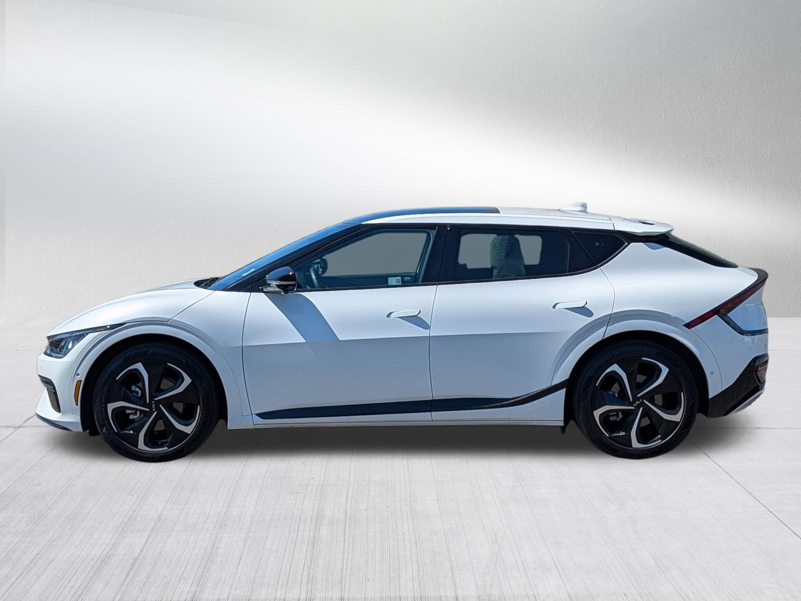 Certified 2024 Kia EV6 GT-Line AWD/4WD image 4