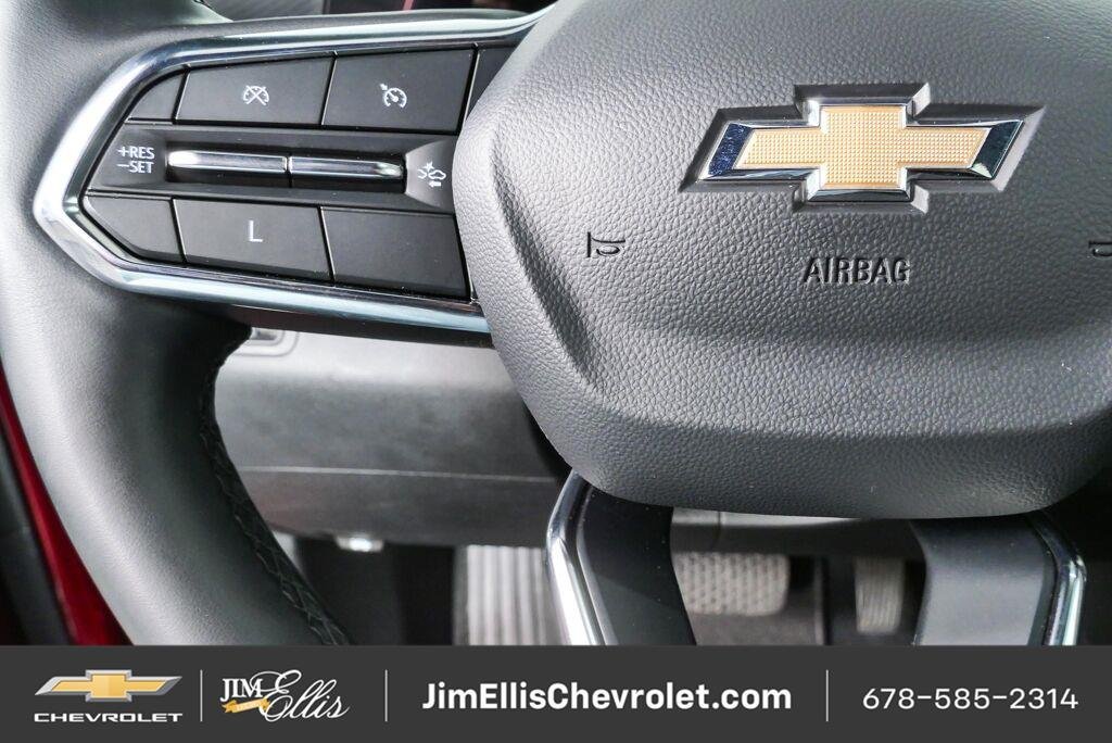 Certified 2025 Chevrolet Equinox LT FWD image 10