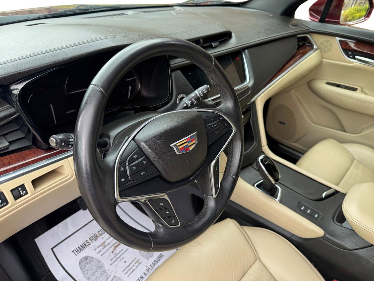 Used 2018 Cadillac XT5 Luxury w/ Driver Awareness Package AWD/4WD image 3