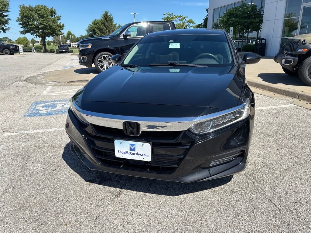 Used 2018 Honda Accord EX image 11