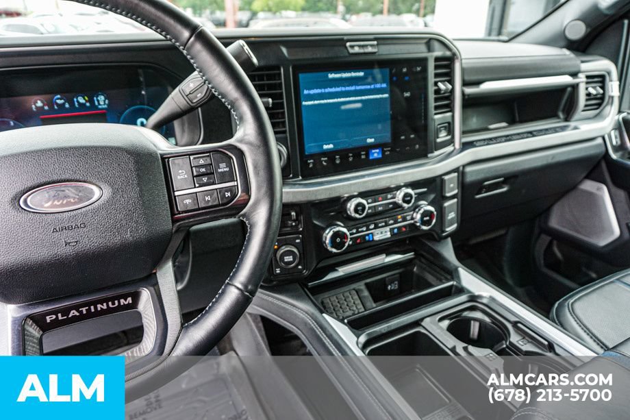 Used 2025 Ford F350 Platinum AWD/4WD image 31