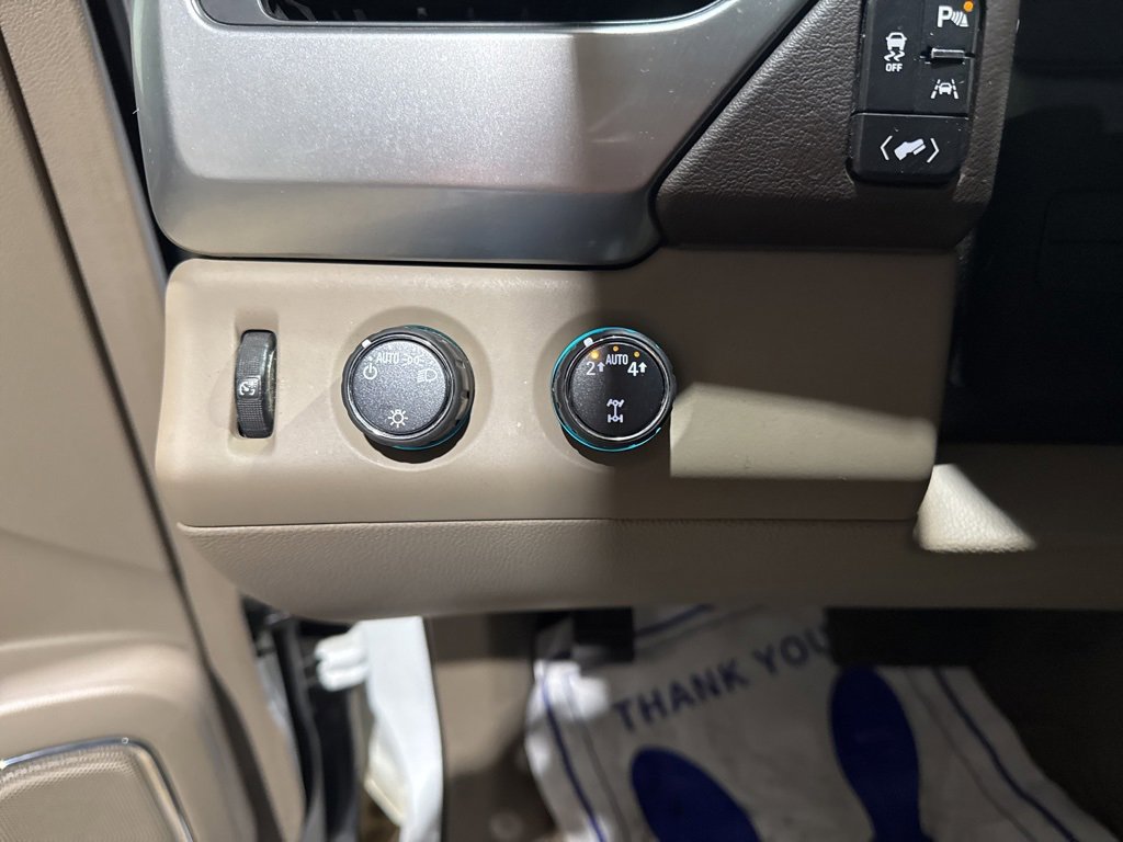 Used 2019 Chevrolet Tahoe LT image 17