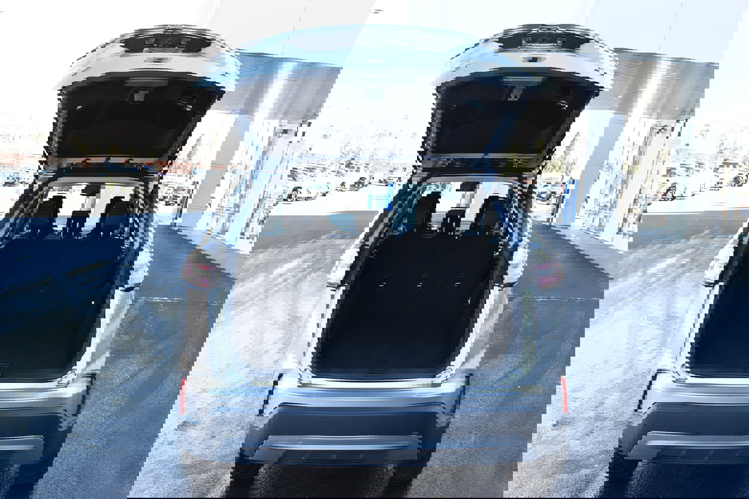 Used 2024 Ford Edge SEL image 8