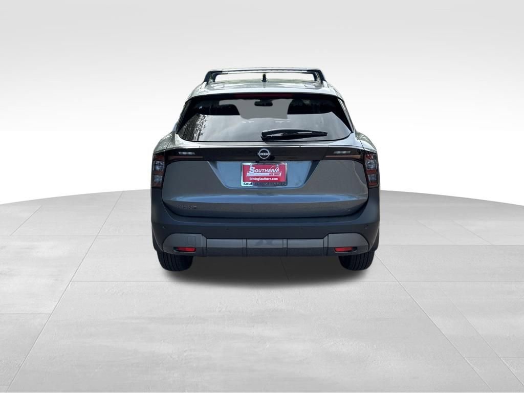 New 2026 Nissan Kicks SV w/ Charging Package FWD image 3