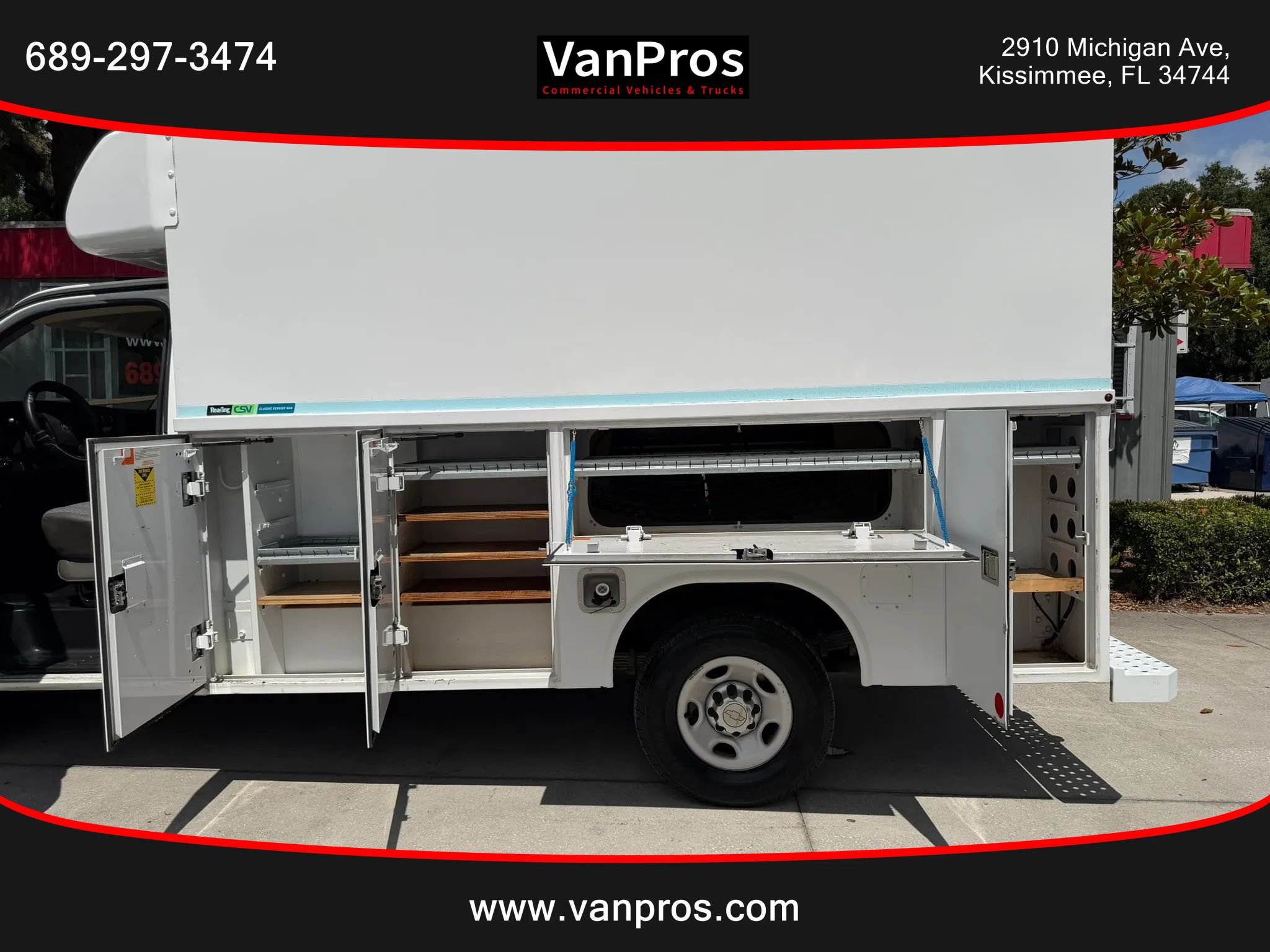 Used 2011 Chevrolet Express 3500 RWD image 8