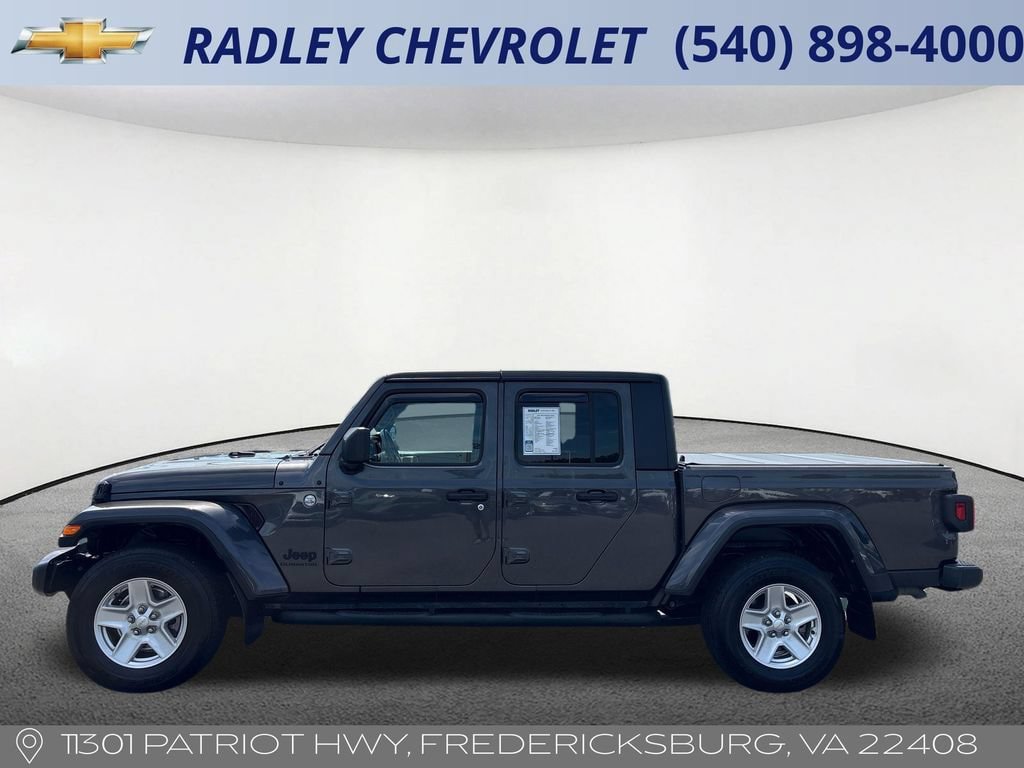 Used 2021 Jeep Gladiator Sport AWD/4WD image 16
