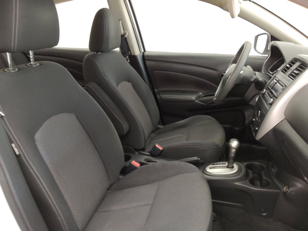 Used 2017 Nissan Versa SV FWD image 21