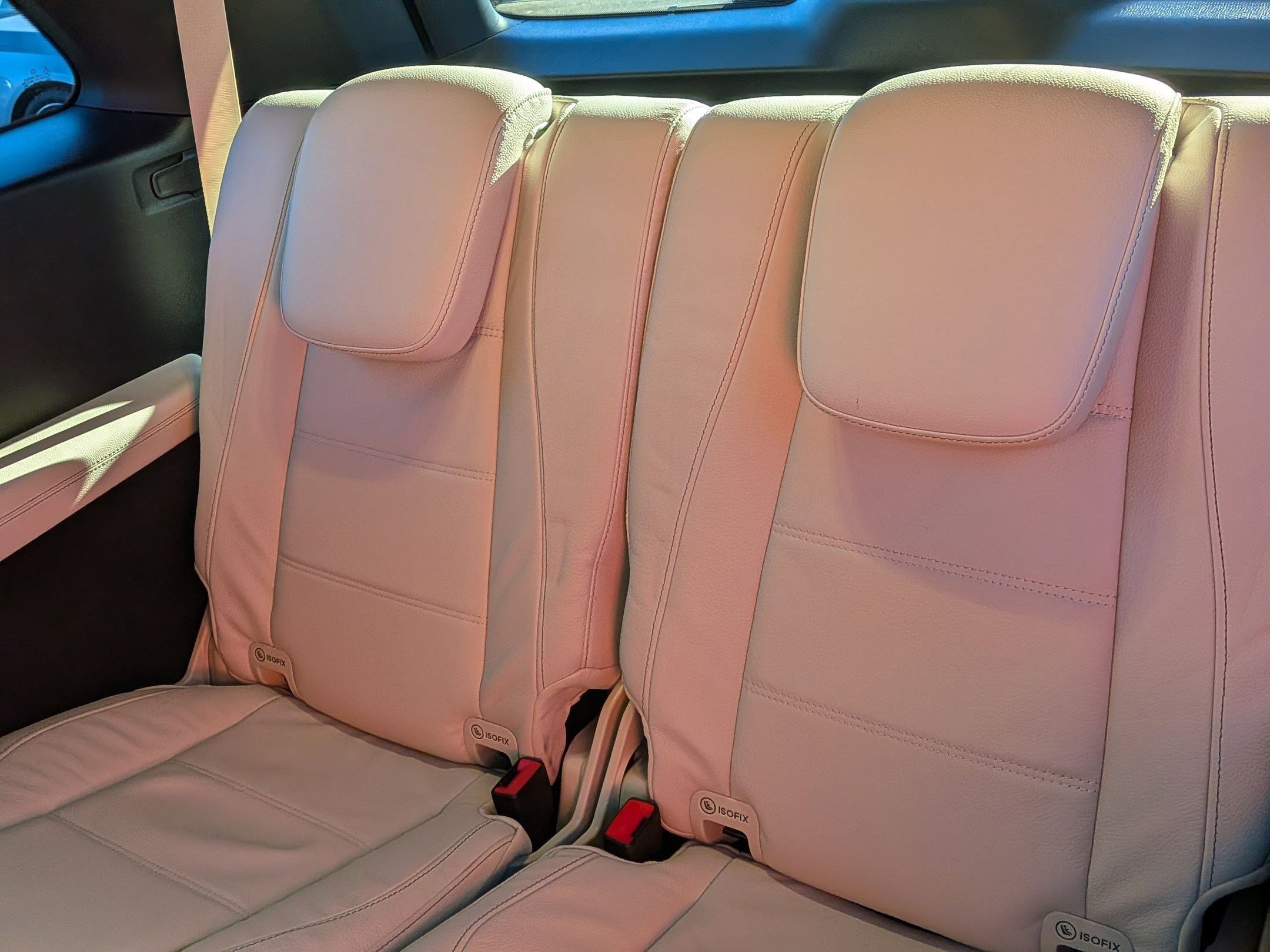 Certified 2025 Mercedes-Benz GLS 450 4MATIC image 33