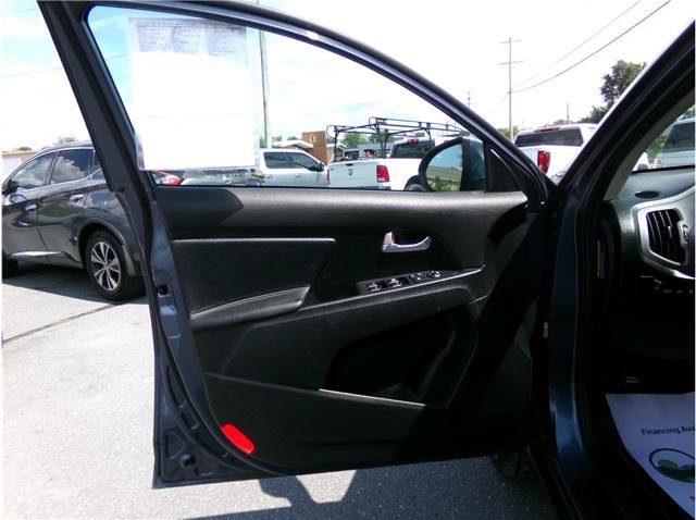 Used 2016 Kia Sportage LX AWD/4WD image 2