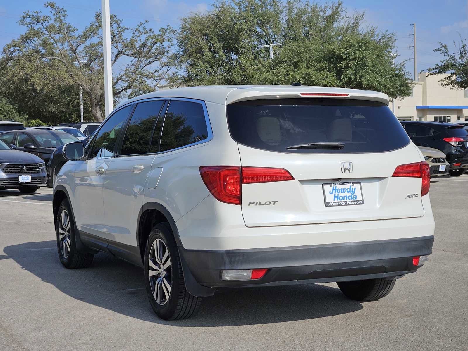 Used 2016 Honda Pilot EX-L image 6