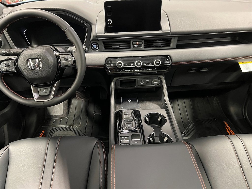 New 2025 Honda Pilot TrailSport image 14