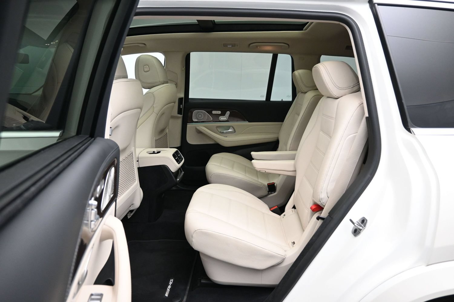 Used 2022 Mercedes-Benz GLS 450 4MATIC image 12