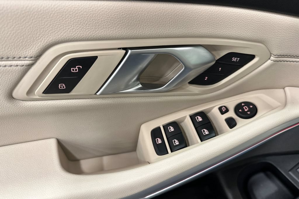 Used 2024 BMW M340i w/ Premium Package RWD image 11