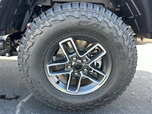New 2026 Jeep Gladiator Mojave w/ Technology Group AWD/4WD image 29