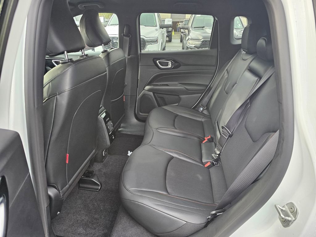 New 2026 Jeep Compass Trailhawk image 15