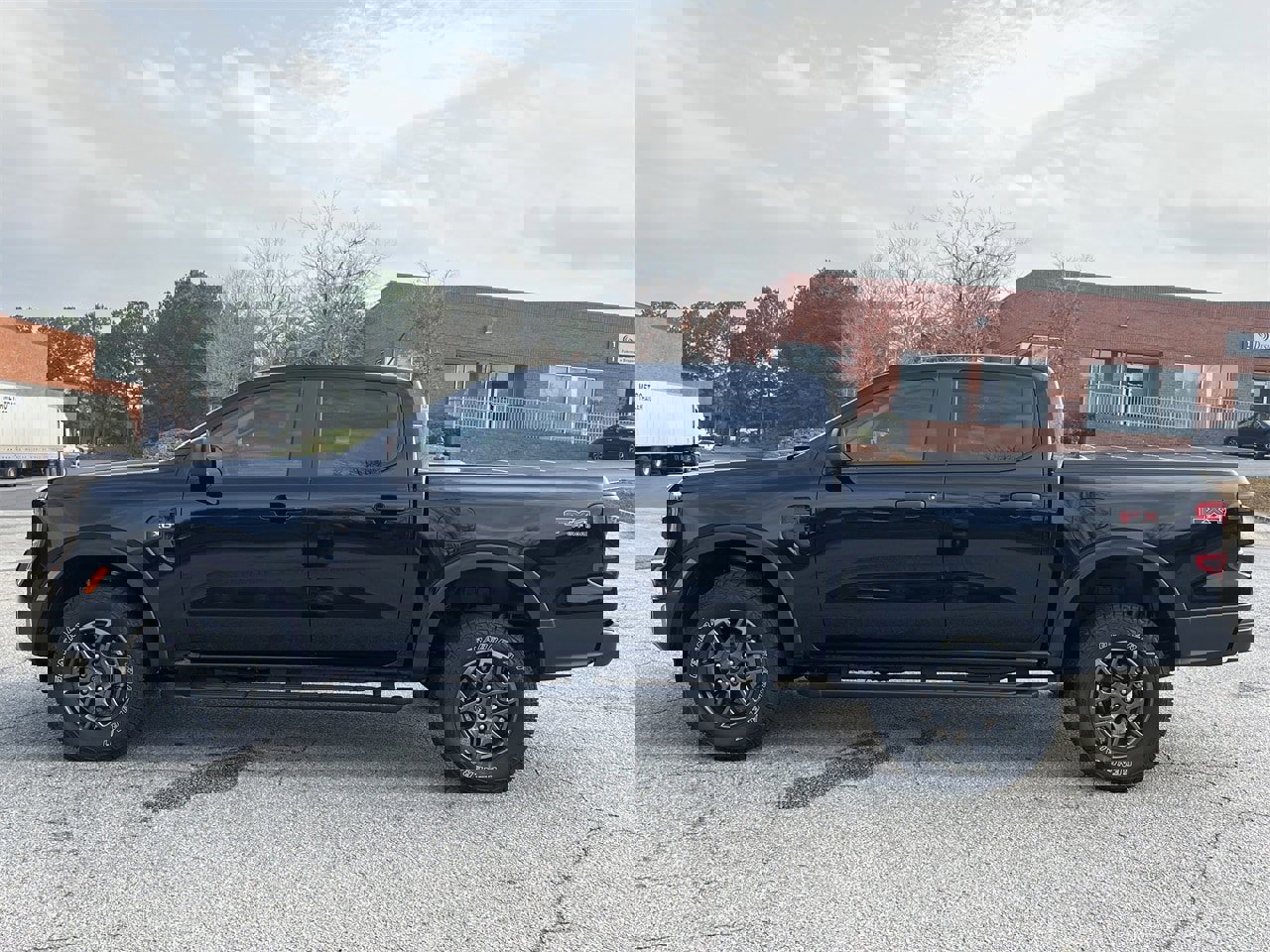 New 2025 Ford Ranger XLT image 24