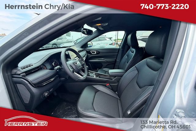 New 2026 Jeep Compass Latitude AWD/4WD image 11