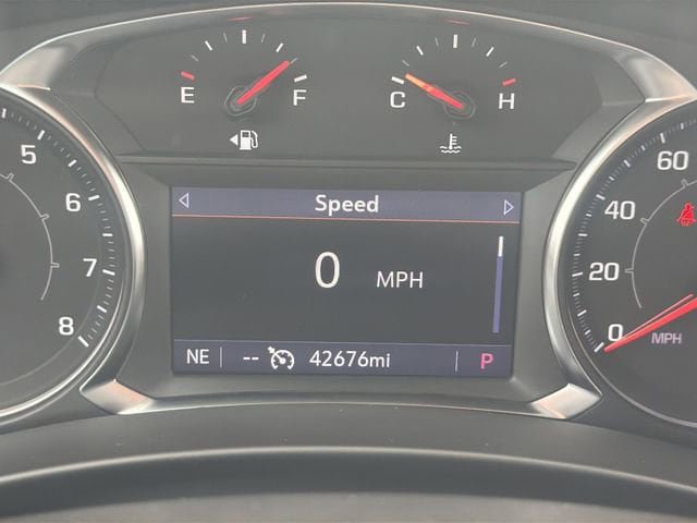 Used 2022 GMC Terrain SLT w/ Tech Package AWD/4WD image 17
