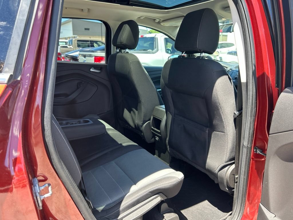 Used 2015 Ford Escape SE FWD image 41