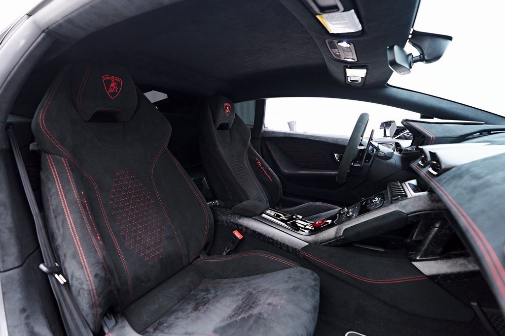 Used 2018 Lamborghini Huracan Performante image 59