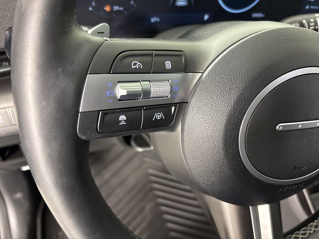 Used 2025 Hyundai Kona Limited image 25