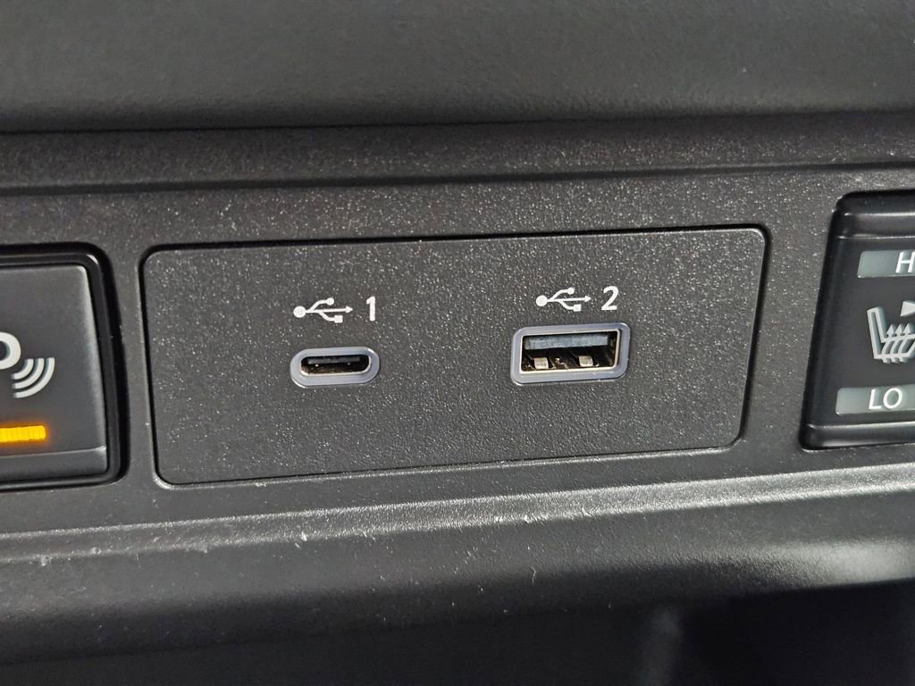 Used 2024 Nissan Frontier SV w/ SV Convenience Package image 25