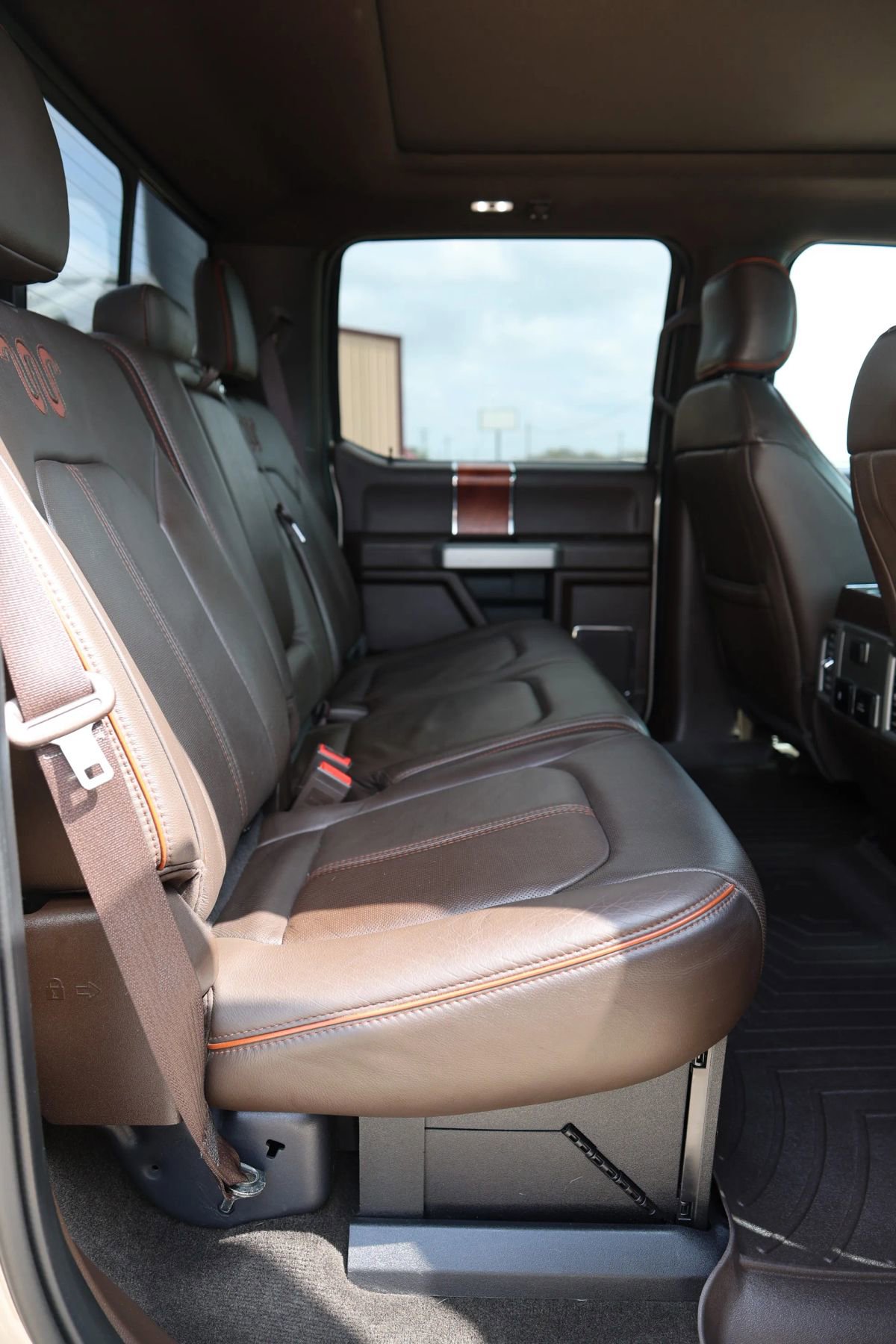 Used 2017 Ford F250 King Ranch w/ King Ranch Ultimate Package image 34