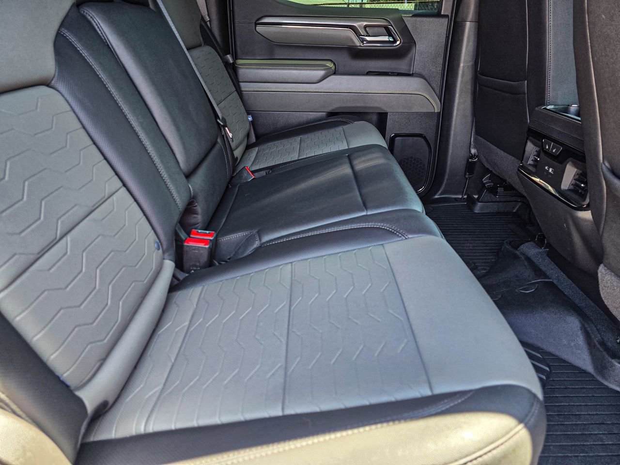 Used 2024 Chevrolet Silverado 1500 ZR2 w/ LPO, Dark Essentials Package AWD/4WD image 42